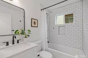 6738 21st Ave SW, Seattle, WA 98106 - Photo 21