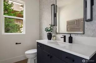 134 8th Ct, Kirkland, WA 98033 - Photo 15