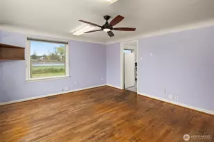 1103 9th St, Marysville, WA 98270 - Photo 7