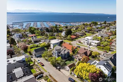 3411 NW 67th Street, Seattle, WA 98117 - Photo 37