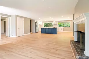 8001 Sapphire Dr SW, Lakewood, WA 98498 - Photo 5