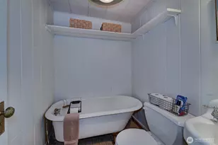 1112 N Cambrian Ave, Bremerton, WA 98312 - Photo 17