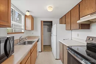 3515 S 160th St, SeaTac, WA 98188 - Photo 15