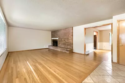 617 S 301st Street, Federal Way, WA 98003 - Photo 3