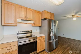 3875 NE Pinecone Dr, Bremerton, WA 98310 - Photo 27