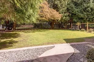 19715 Bing Rd, Lynnwood, WA 98036 - Photo 25