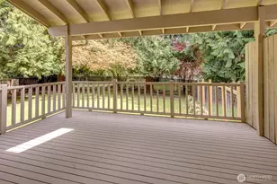 19715 Bing Rd, Lynnwood, WA 98036 - Photo 27