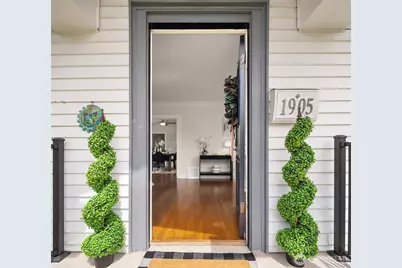 1905 16th Street, Everett, WA 98201 - Photo 3