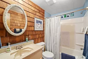 727 E Stretch Island Rd S, Grapeview, WA 98546 - Photo 27