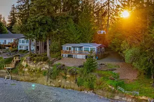 727 E Stretch Island Rd S, Grapeview, WA 98546 - Photo 7