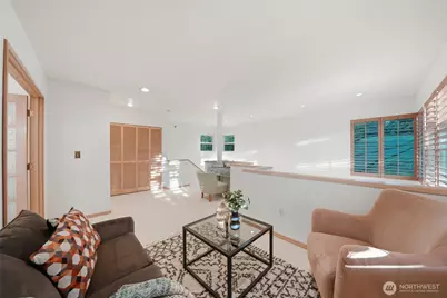 4525 47th Avenue S, Seattle, WA 98118 - Photo 9