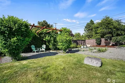 4702 Browns Point Boulevard NE, Tacoma, WA 98422 - Photo 35