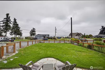 1584 Country Club Drive, Camano Island, WA 98282 - Photo 37