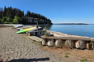 1584 Country Club Dr, Camano Island, WA 98282 - Photo 39
