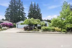 1017 NW 121st St, Vancouver, WA 98685 - Photo 1