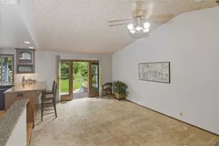 1017 NW 121st St, Vancouver, WA 98685 - Photo 7