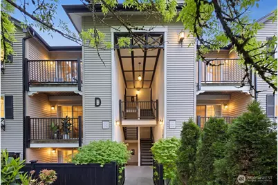 215 9th Street #D101, Kirkland, WA 98033 - Photo 1