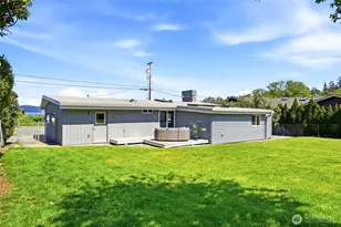 829 Brokaw Rd, Camano Island, WA 98282 - Photo 25