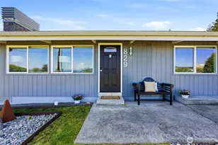 829 Brokaw Rd, Camano Island, WA 98282 - Photo 3