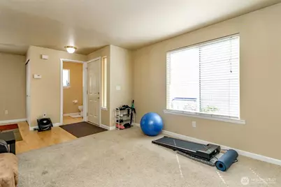 2707 9th Street SE, Puyallup, WA 98374 - Photo 5