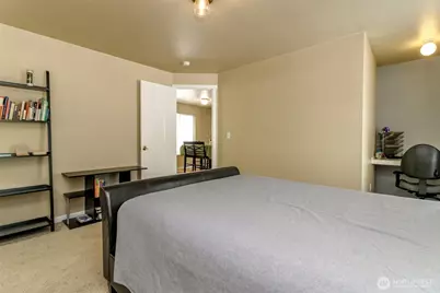 2707 9th Street SE, Puyallup, WA 98374 - Photo 17