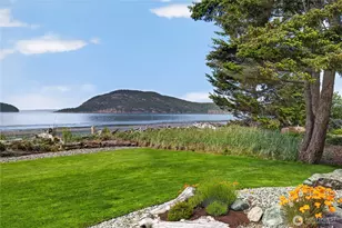 11752 Esther Ln, Anacortes, WA 98221 - Photo 3