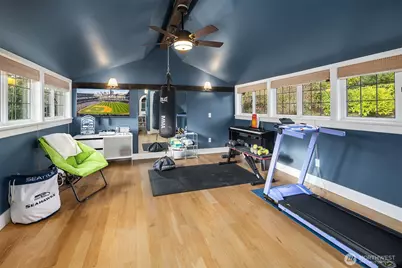 3530 W Laurelhurst Drive NE, Seattle, WA 98105 - Photo 19