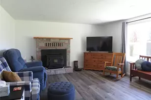 19 Linda Ln, Montesano, WA 98563 - Photo 9