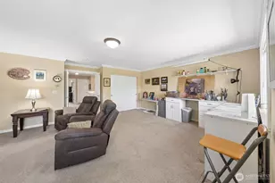11424 179th Ave Ct E, Bonney Lake, WA 98391 - Photo 21