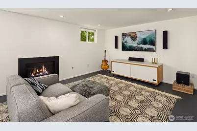2624 W Plymouth Street, Seattle, WA 98199 - Photo 21