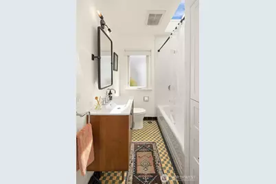 2624 W Plymouth Street, Seattle, WA 98199 - Photo 19