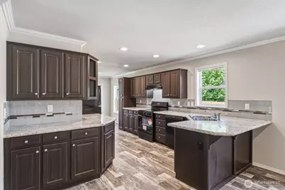 101 Sir Lancelot Drive, Castle Rock, WA 98611 - Photo 13