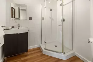 4934 Purdue Ave NE, Seattle, WA 98105 - Photo 27