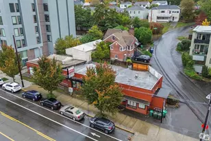 9716 Greenwood Ave N, Seattle, WA 98103 - Photo 1