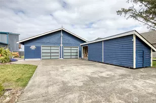 841 Bay View Ct SE, Ocean Shores, WA 98569 - Photo 9