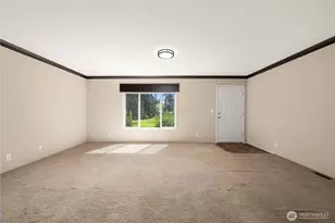 19026 2nd St E, Lake Tapps, WA 98391 - Photo 5