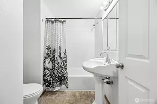 1300 SW 125th Pl, Seattle, WA 98146 - Photo 15