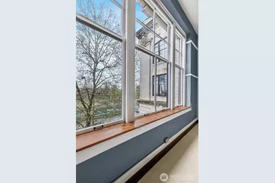 201 Galer Street #414, Seattle, WA 98109 - Photo 13