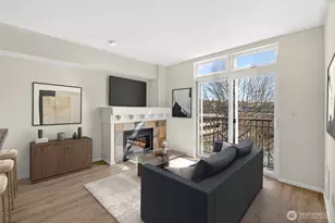 18 Dravus St, Seattle, WA 98109 - Photo 1