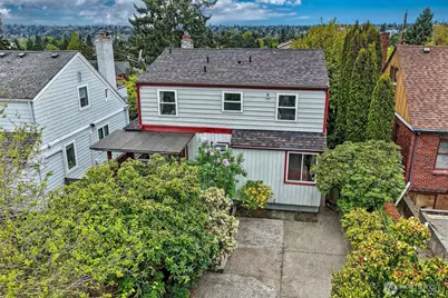 8218 Latona Avenue NE, Seattle, WA 98115 - Photo 27