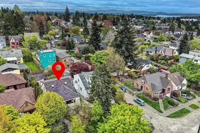 8218 Latona Avenue NE, Seattle, WA 98115 - Photo 33