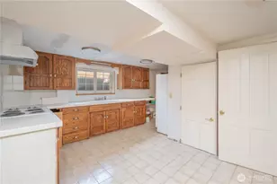 4121 N 18th St, Tacoma, WA 98406 - Photo 29