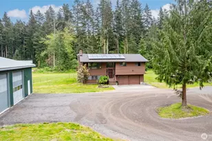 740 Nature Ln, Coupeville, WA 98239 - Photo 3