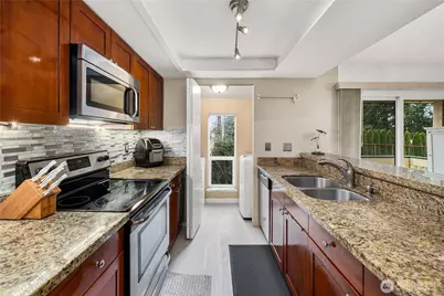 23613 112th Avenue SE #J202, Kent, WA 98031 - Photo 13