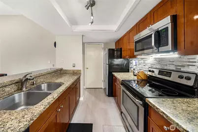 23613 112th Avenue SE #J202, Kent, WA 98031 - Photo 11