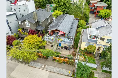 2434 55th Avenue SW, Seattle, WA 98116 - Photo 3
