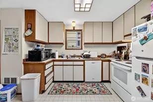 2434 55th Ave SW, Seattle, WA 98116 - Photo 7