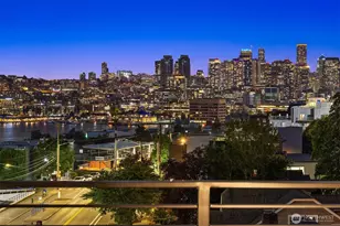 2011 Dexter Ave N, Seattle, WA 98109 - Photo 27