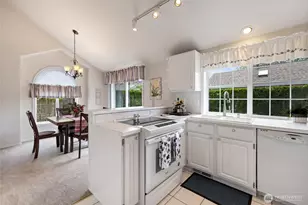 34 Lakewood Oaks Dr SW, Lakewood, WA 98499 - Photo 13