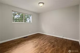 1519 NE 185th St, Shoreline, WA 98155 - Photo 17